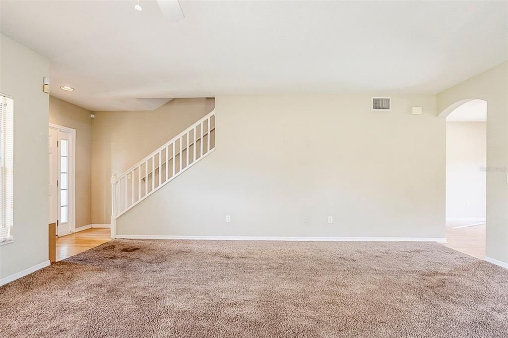 Active With Contract: $339,900 (4 beds, 2 baths, 2192 Square Feet)