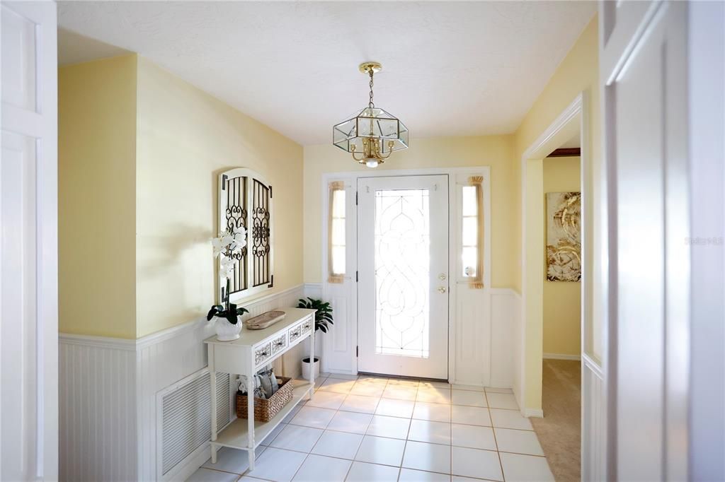 En Venta: $650,000 (4 camas, 3 baños, 3181 Pies cuadrados)