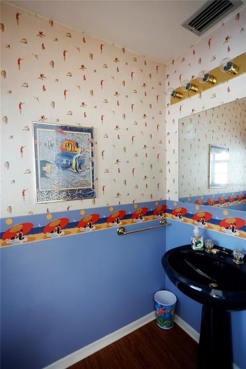 En Venta: $650,000 (4 camas, 3 baños, 3181 Pies cuadrados)