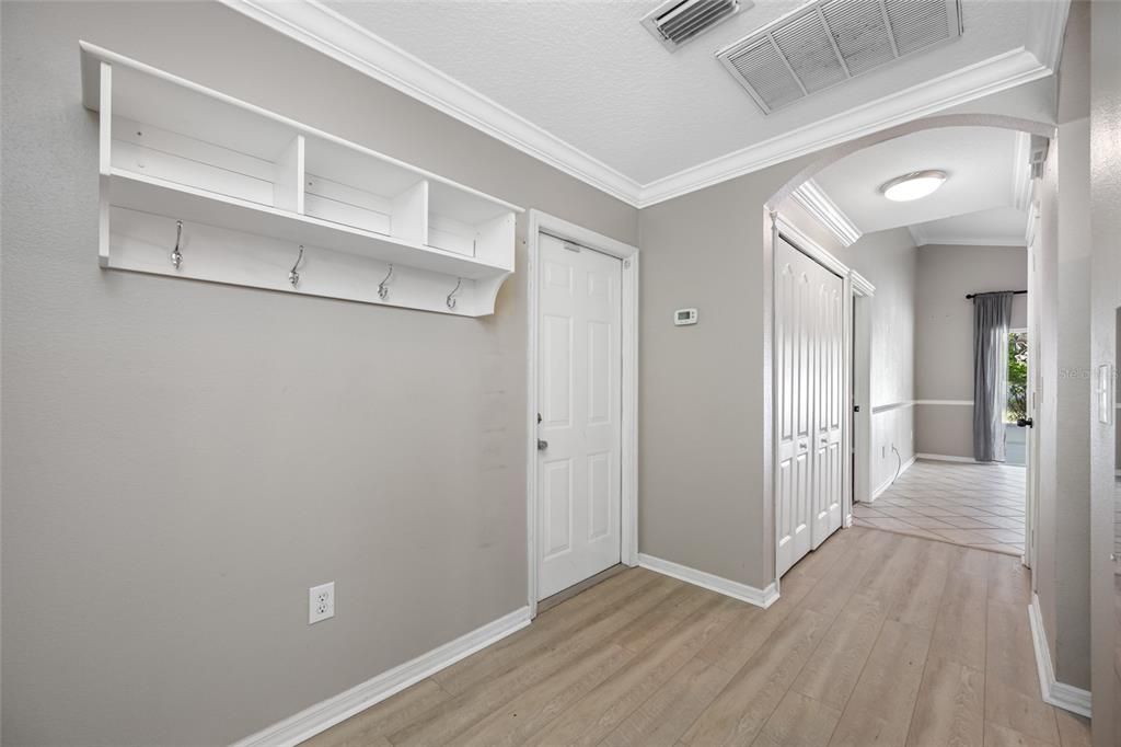 Active With Contract: $335,000 (4 beds, 2 baths, 1463 Square Feet)