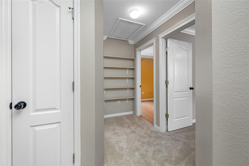 Active With Contract: $335,000 (4 beds, 2 baths, 1463 Square Feet)