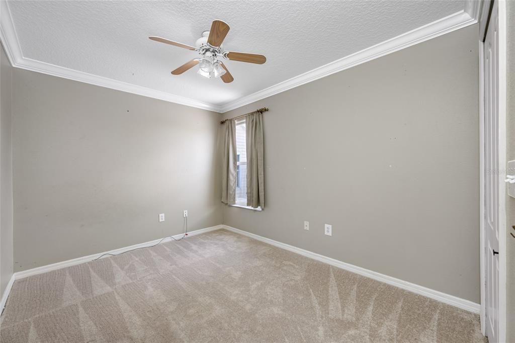 Active With Contract: $335,000 (4 beds, 2 baths, 1463 Square Feet)