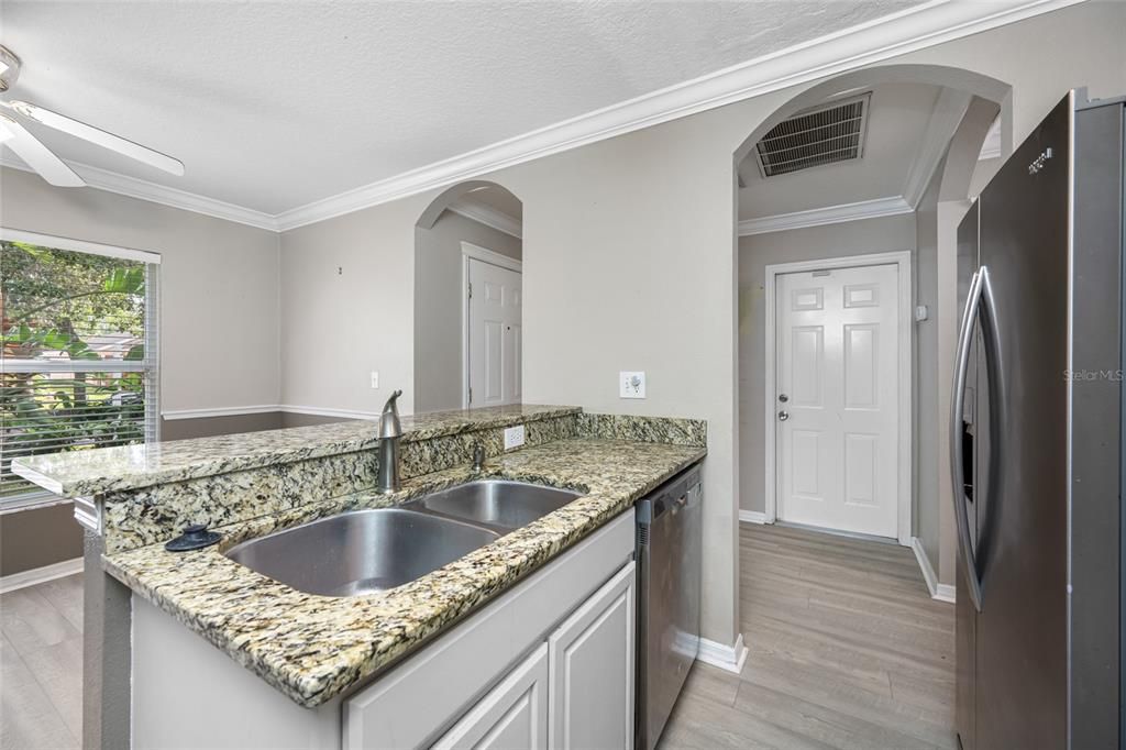 Active With Contract: $335,000 (4 beds, 2 baths, 1463 Square Feet)