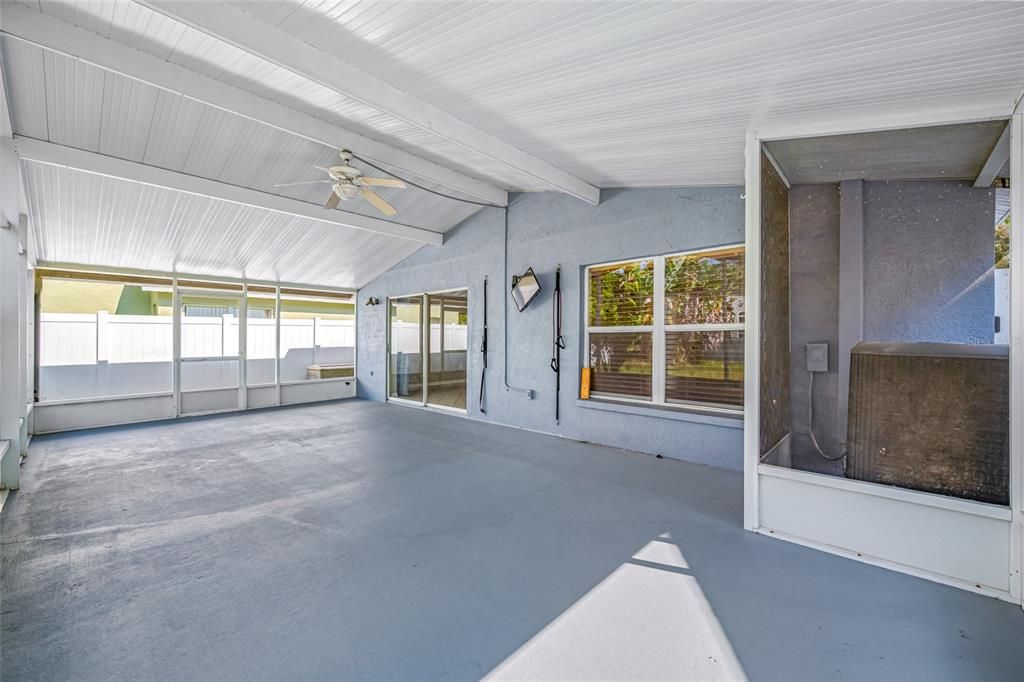 Active With Contract: $335,000 (4 beds, 2 baths, 1463 Square Feet)