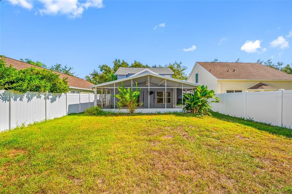 Active With Contract: $335,000 (4 beds, 2 baths, 1463 Square Feet)