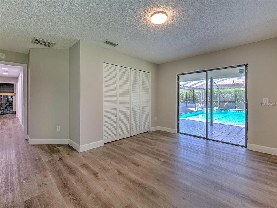 For Rent: $7,500 (5 beds, 3 baths, 4003 Square Feet)