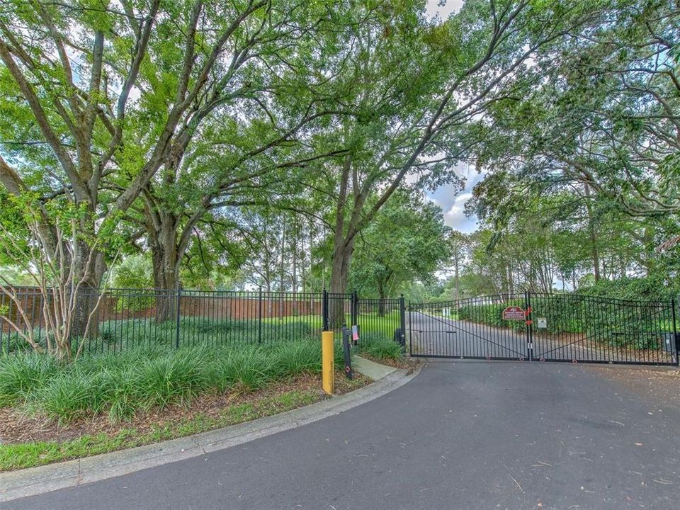 For Rent: $7,500 (5 beds, 3 baths, 4003 Square Feet)