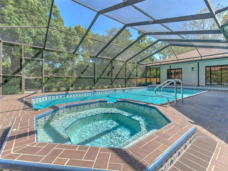 For Rent: $7,500 (5 beds, 3 baths, 4003 Square Feet)