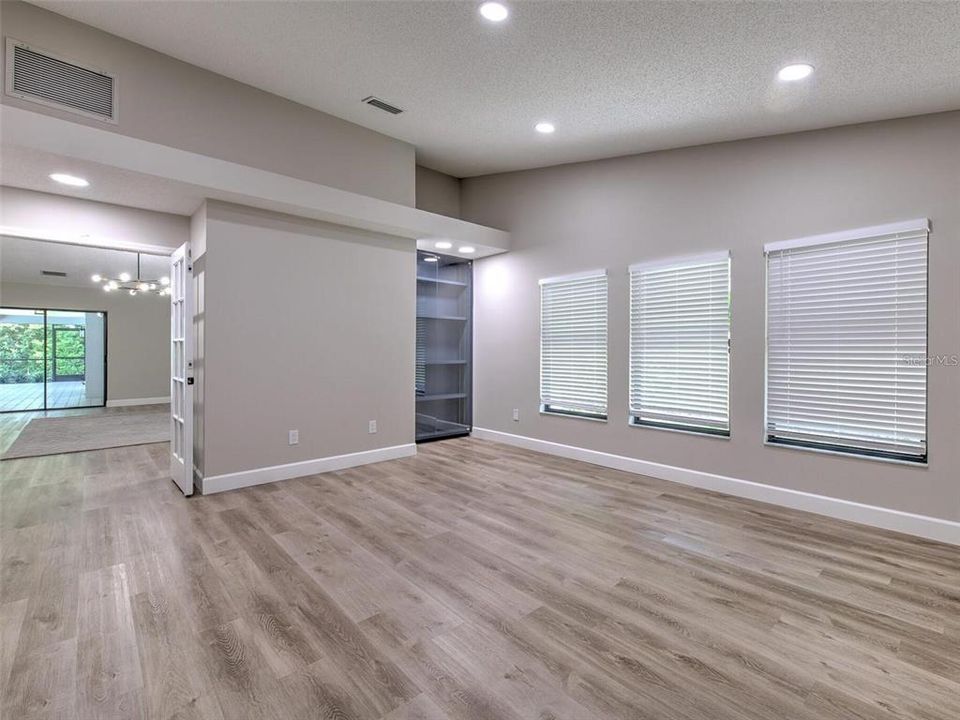 For Rent: $7,500 (5 beds, 3 baths, 4003 Square Feet)