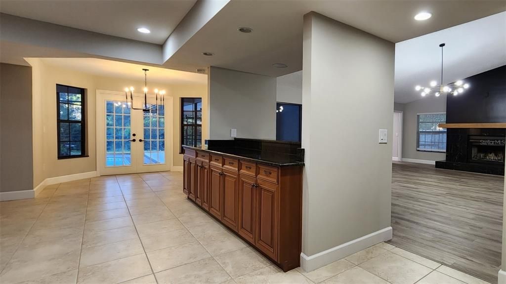 For Rent: $7,500 (5 beds, 3 baths, 4003 Square Feet)