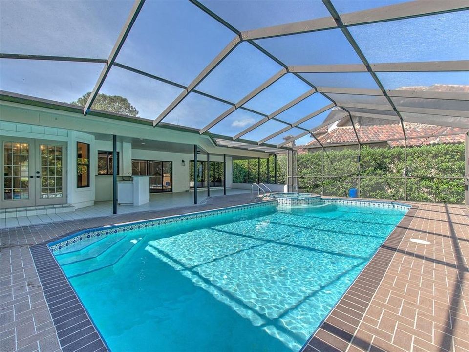 For Rent: $7,500 (5 beds, 3 baths, 4003 Square Feet)