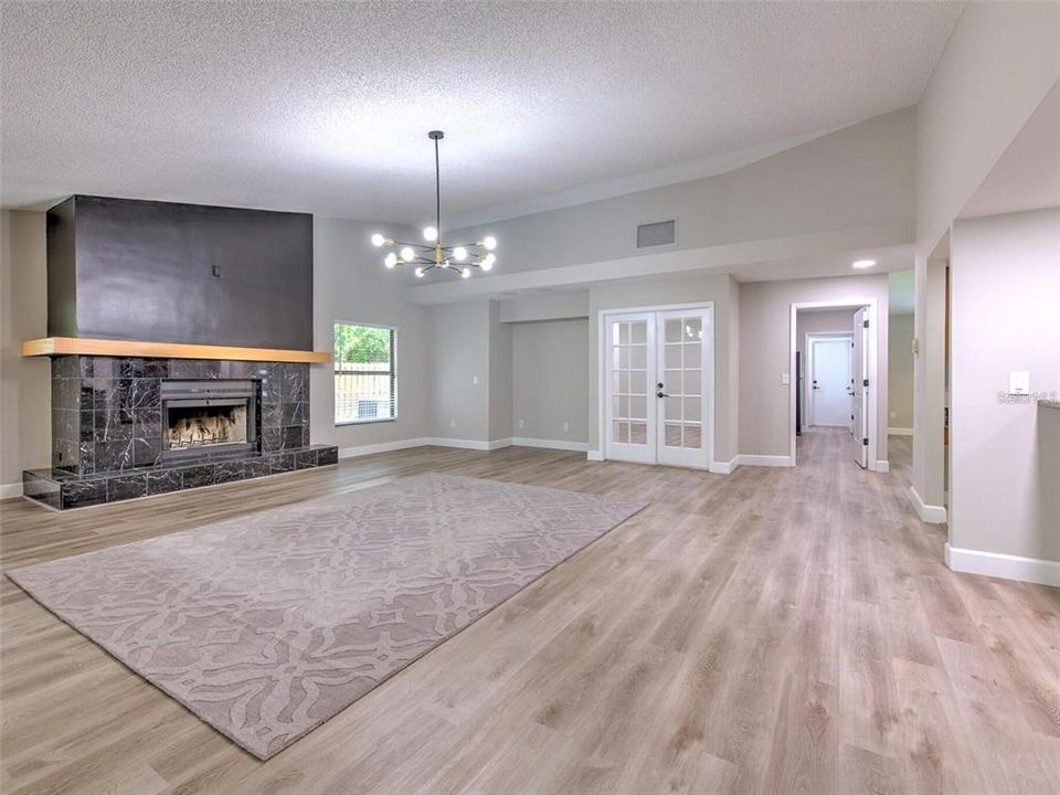 For Rent: $7,500 (5 beds, 3 baths, 4003 Square Feet)