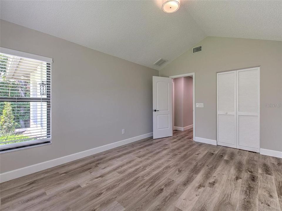 For Rent: $7,500 (5 beds, 3 baths, 4003 Square Feet)