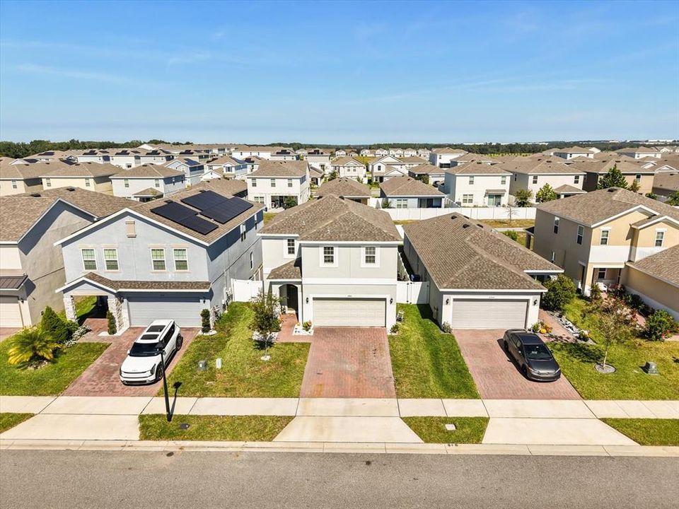 На продажу: $399,000 (4 спален, 2 ванн, 2296 Квадратных фут)