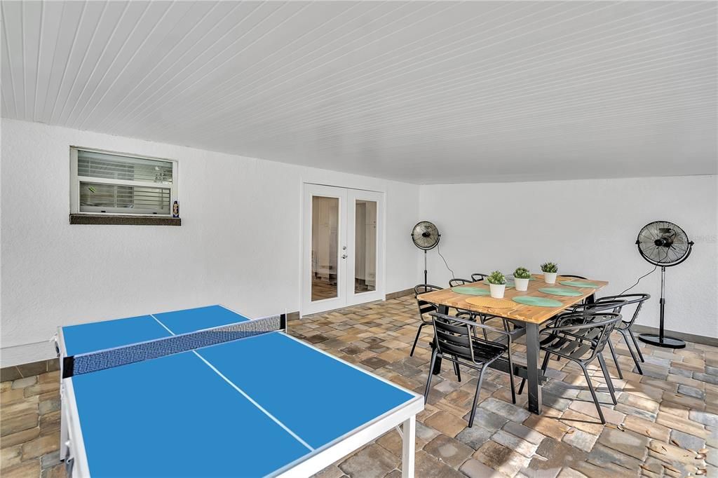 出租: $3,300 (4 贝兹, 2 浴室, 1453 平方英尺)