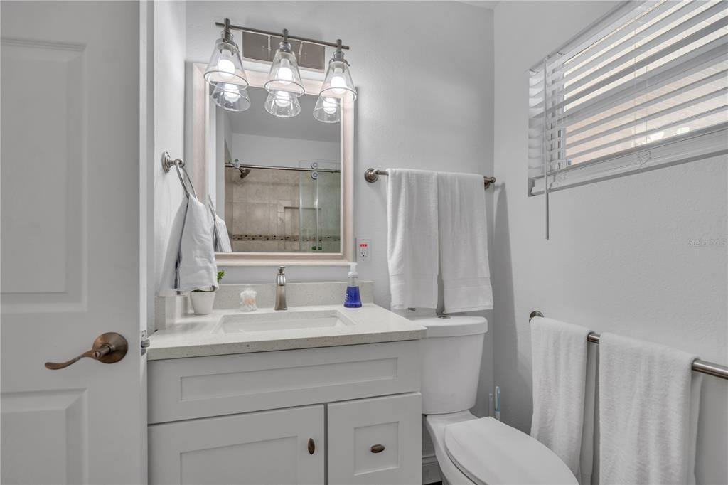 出租: $3,300 (4 贝兹, 2 浴室, 1453 平方英尺)