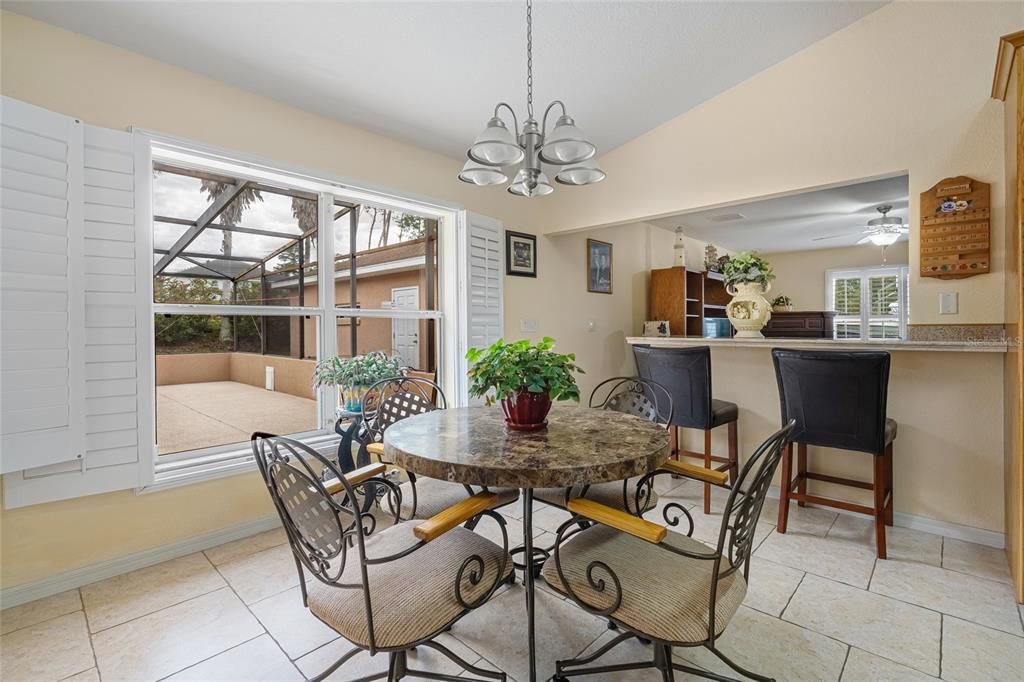 待售: $595,000 (4 贝兹, 4 浴室, 3366 平方英尺)