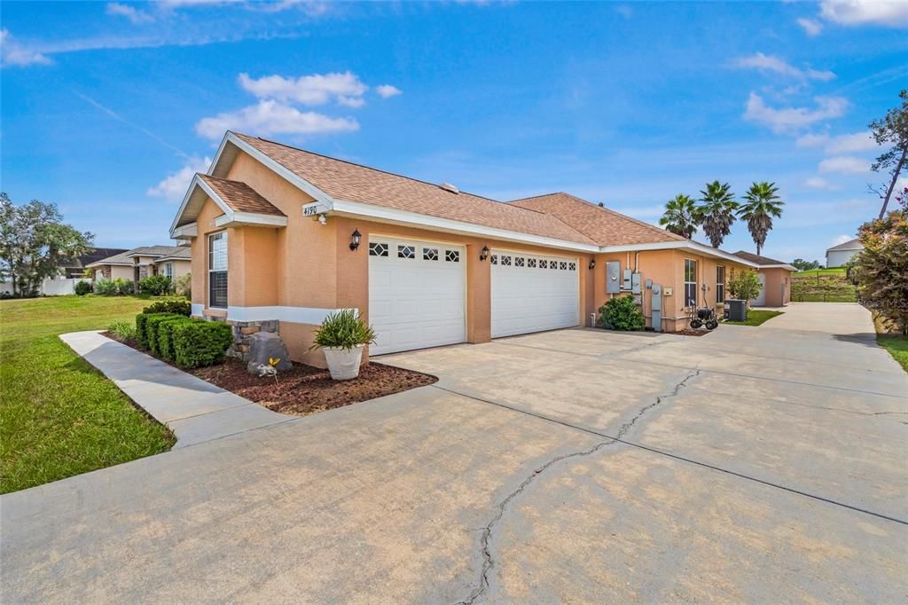 待售: $595,000 (4 贝兹, 4 浴室, 3366 平方英尺)