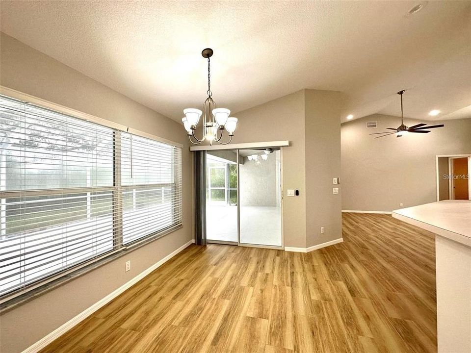 For Rent: $2,000 (3 beds, 2 baths, 1903 Square Feet)