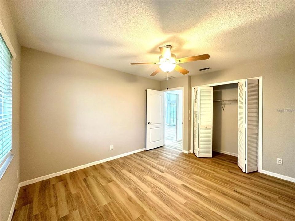 For Rent: $2,000 (3 beds, 2 baths, 1903 Square Feet)