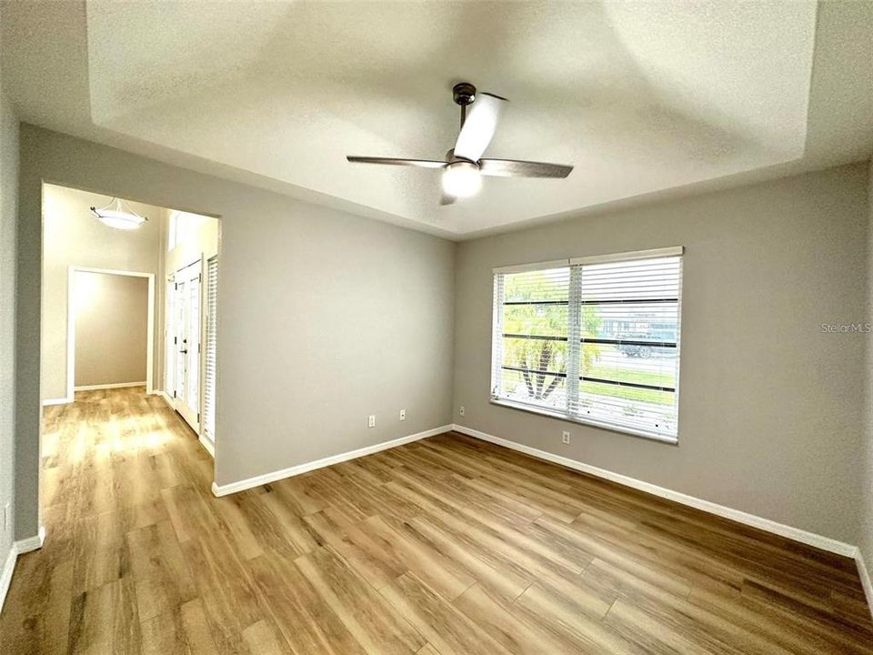 For Rent: $2,000 (3 beds, 2 baths, 1903 Square Feet)