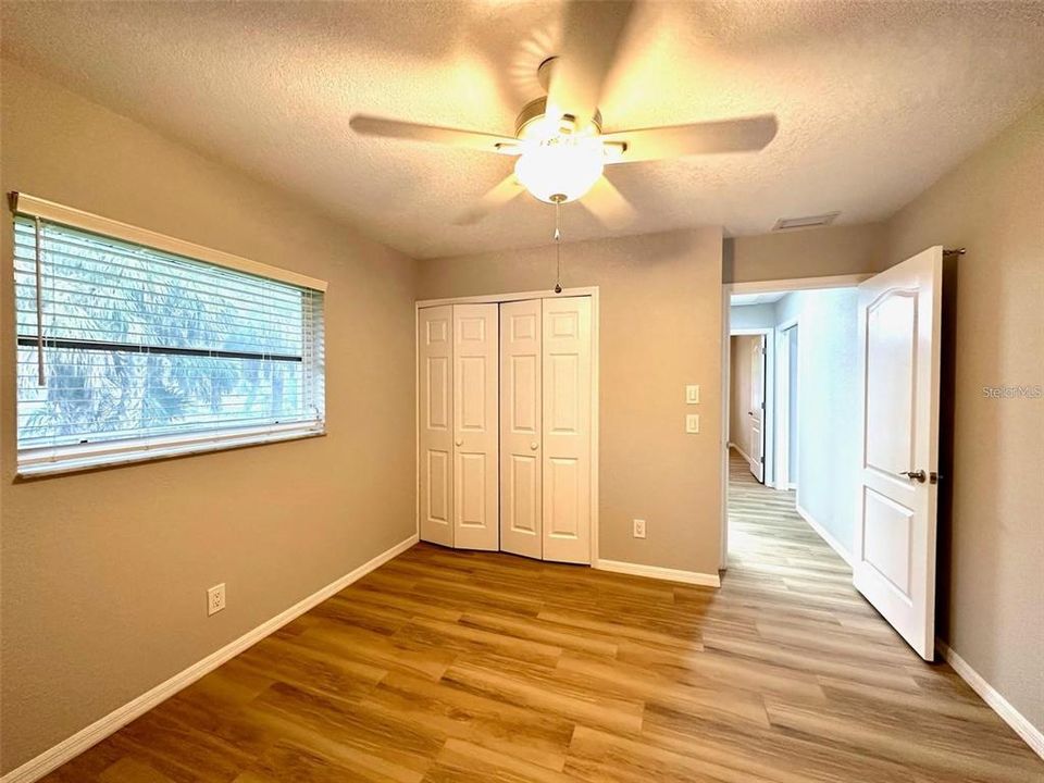 For Rent: $2,000 (3 beds, 2 baths, 1903 Square Feet)