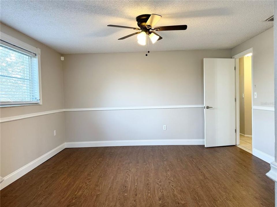 For Rent: $2,500 (3 beds, 2 baths, 1376 Square Feet)