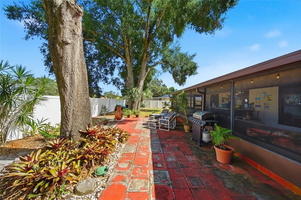 For Sale: $545,000 (3 beds, 2 baths, 1513 Square Feet)