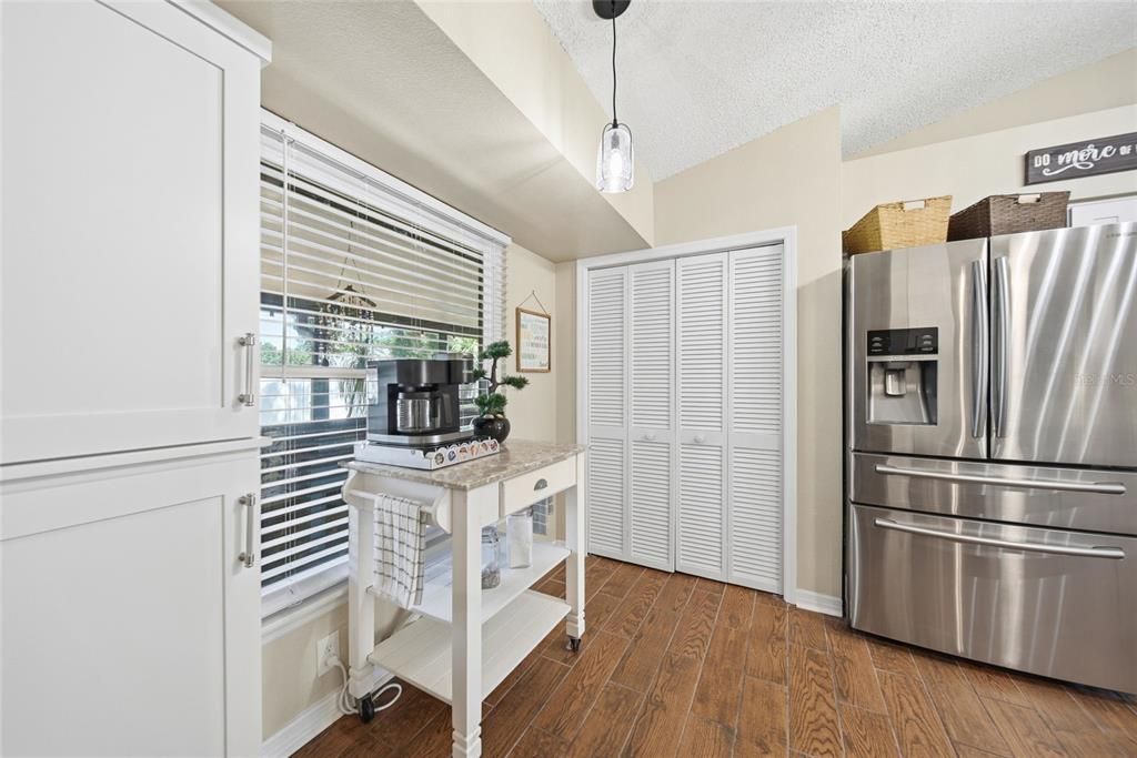 For Sale: $545,000 (3 beds, 2 baths, 1513 Square Feet)