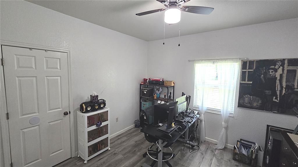 For Sale: $489,900 (4 beds, 3 baths, 2402 Square Feet)