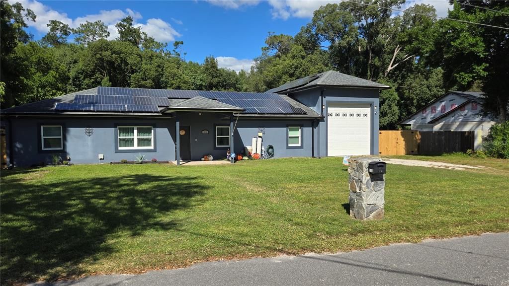 For Sale: $489,900 (4 beds, 3 baths, 2402 Square Feet)