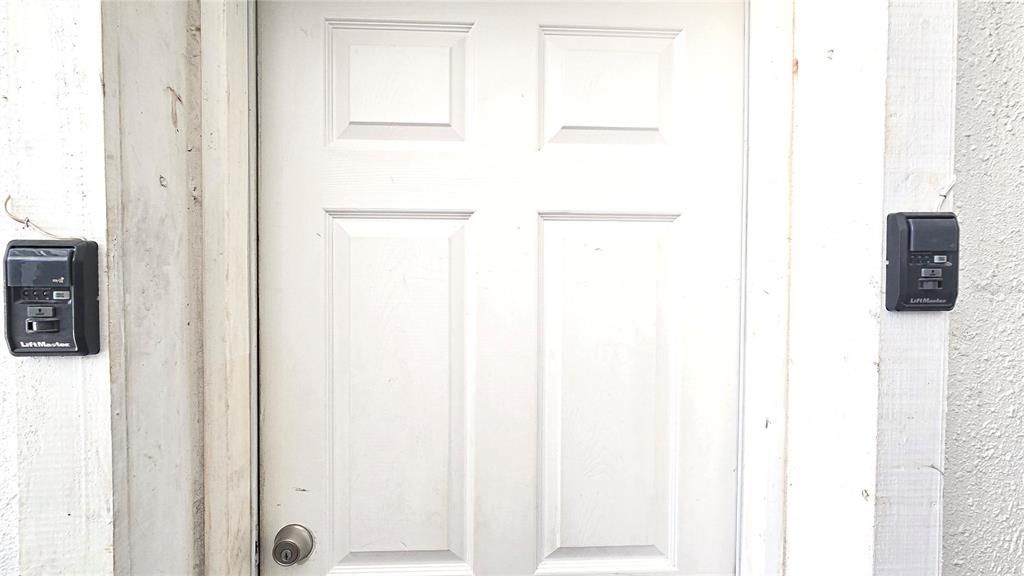 For Sale: $489,900 (4 beds, 3 baths, 2402 Square Feet)