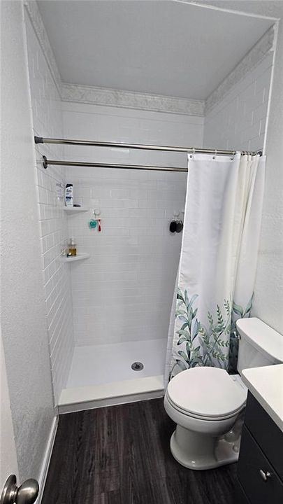 For Sale: $489,900 (4 beds, 3 baths, 2402 Square Feet)