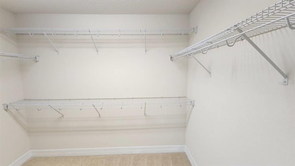 En Renta: $3,300 (4 camas, 2 baños, 2994 Pies cuadrados)