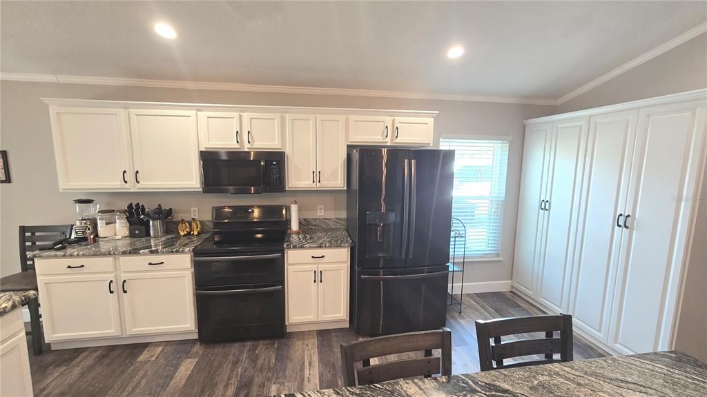 En Venta: $309,900 (3 camas, 2 baños, 1612 Pies cuadrados)