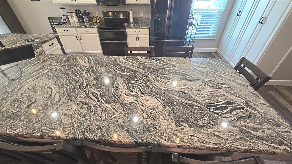 En Venta: $309,900 (3 camas, 2 baños, 1612 Pies cuadrados)