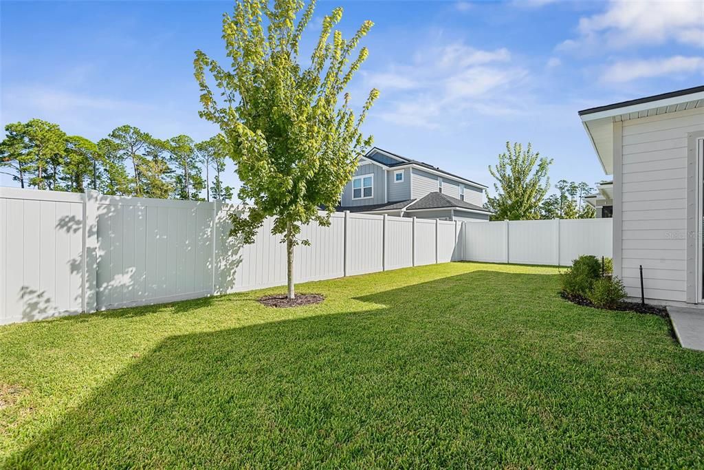 En Venta: $678,000 (3 camas, 3 baños, 2699 Pies cuadrados)