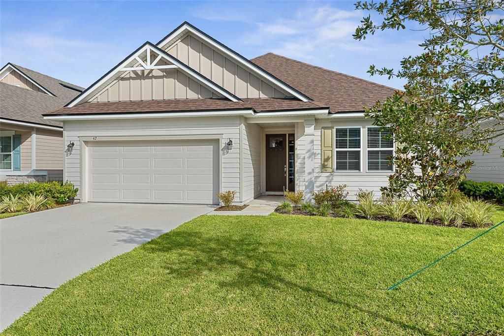 En Venta: $678,000 (3 camas, 3 baños, 2699 Pies cuadrados)