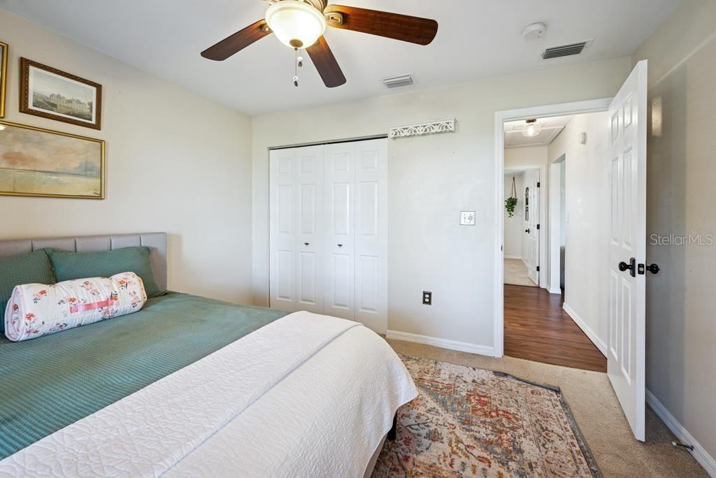 待售: $499,900 (3 贝兹, 2 浴室, 1647 平方英尺)