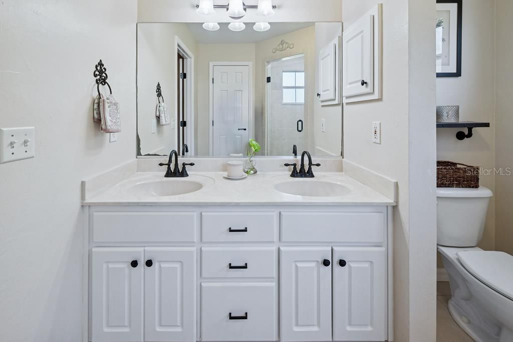 待售: $499,900 (3 贝兹, 2 浴室, 1647 平方英尺)