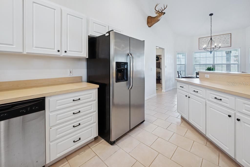 待售: $499,900 (3 贝兹, 2 浴室, 1647 平方英尺)