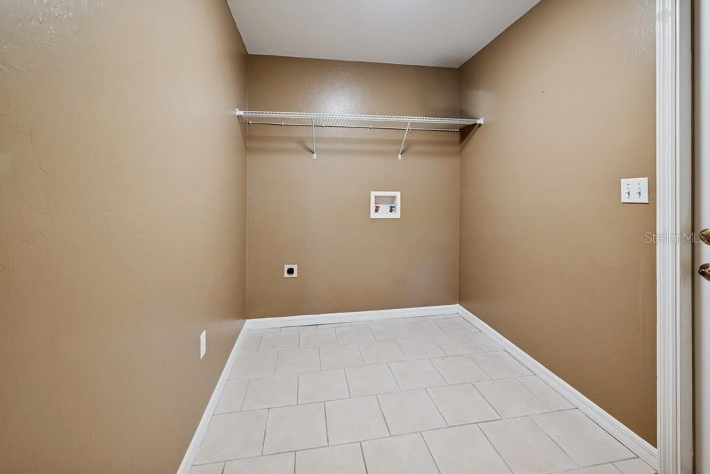 待售: $499,900 (3 贝兹, 2 浴室, 1647 平方英尺)