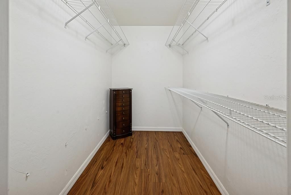 待售: $499,900 (3 贝兹, 2 浴室, 1647 平方英尺)