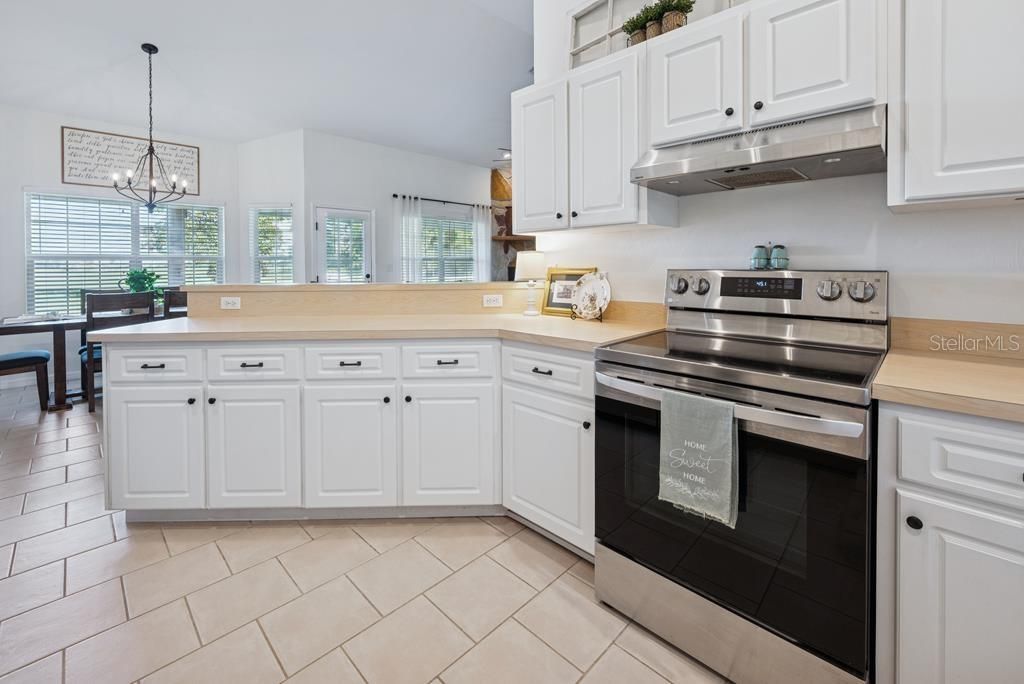 待售: $499,900 (3 贝兹, 2 浴室, 1647 平方英尺)