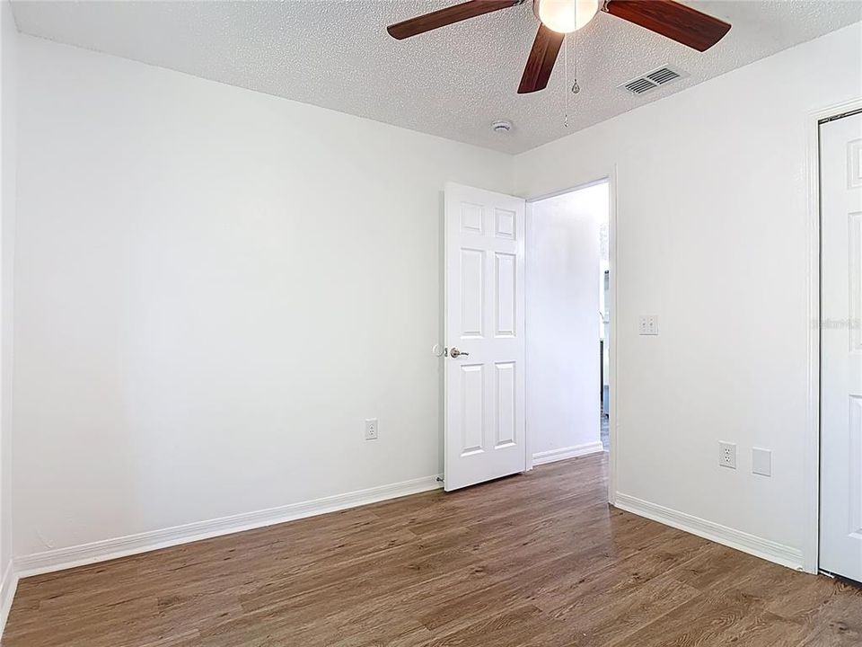 En Venta: $319,900 (3 camas, 2 baños, 1440 Pies cuadrados)