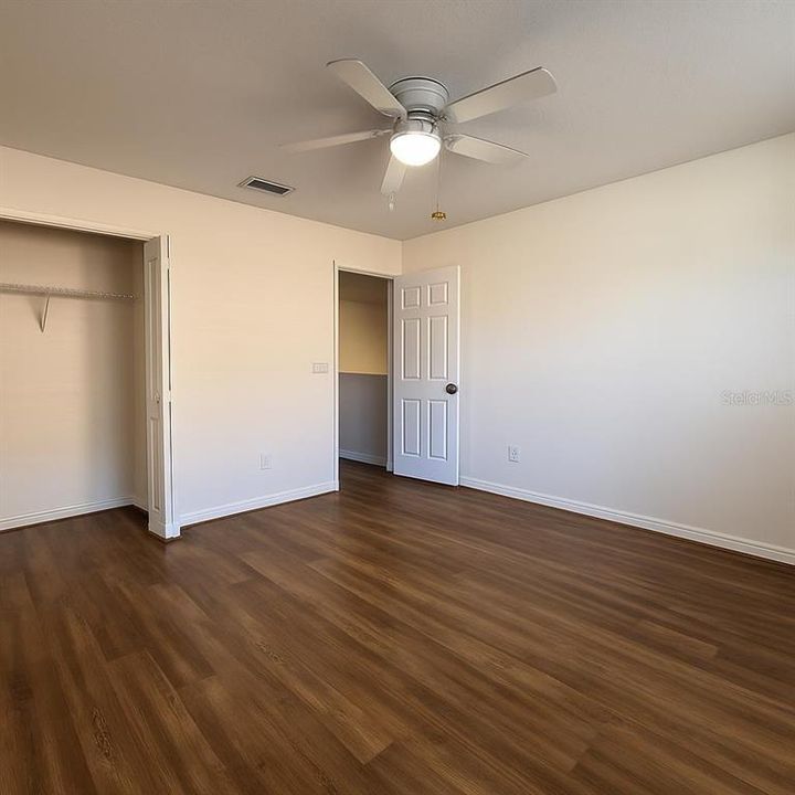 出租: $2,700 (4 贝兹, 2 浴室, 2375 平方英尺)