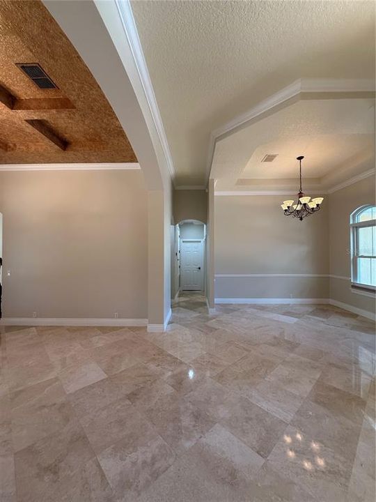 En Venta: $1,279,000 (4 camas, 3 baños, 2523 Pies cuadrados)