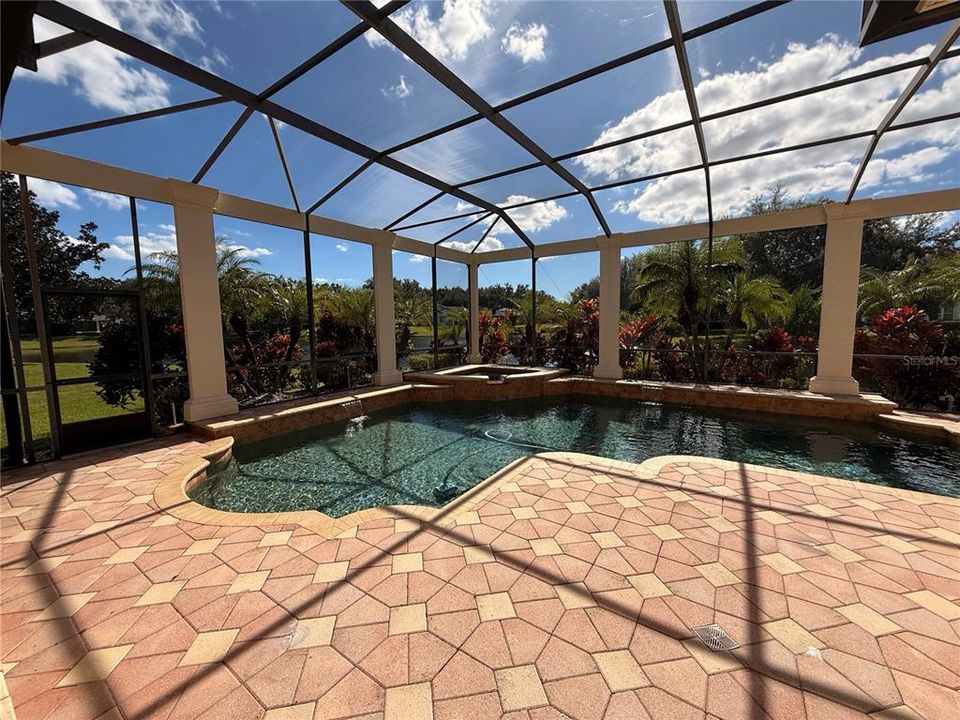 En Venta: $1,279,000 (4 camas, 3 baños, 2523 Pies cuadrados)