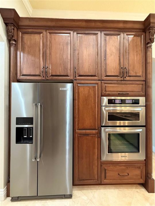 En Venta: $1,279,000 (4 camas, 3 baños, 2523 Pies cuadrados)