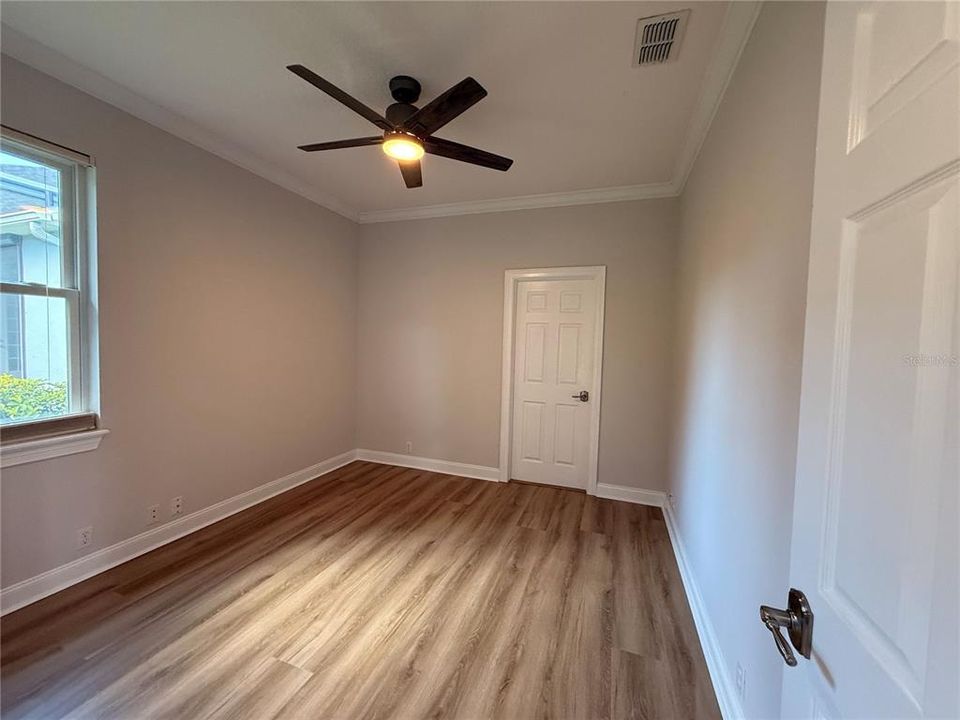 En Venta: $1,279,000 (4 camas, 3 baños, 2523 Pies cuadrados)